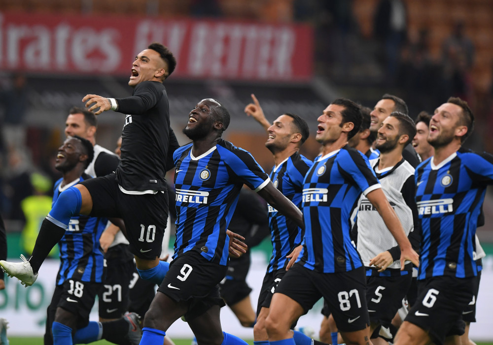 [图]东契奇38+11詹姆斯10分 湖人负太阳7连胜被终结