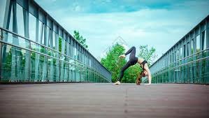 【英雄联盟】RA发文庆祝成立五周年：五年夯实基底 未来星辉灿烂＂